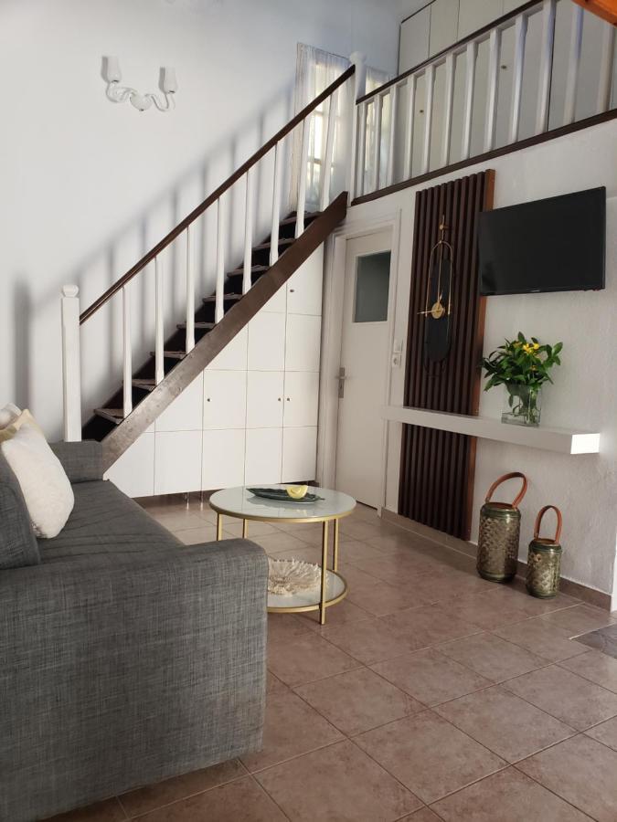 Sofi's House * Rhodes City
